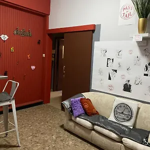  Hostel Past Or Trail