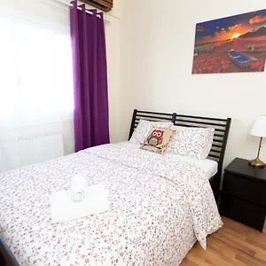 2* Guest house Laila's Cozy Garden House &